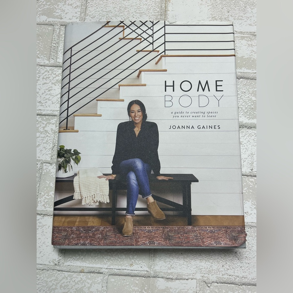 'Homebody' Book - Black and White Cover